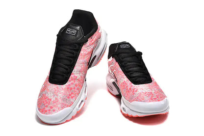 Nike Tuned Floral rose et blanc