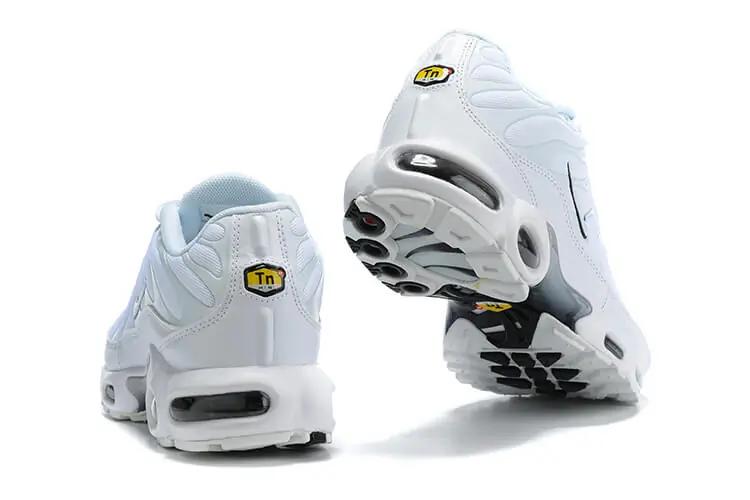 NIKE TN AIR MAX PLUS WHITE