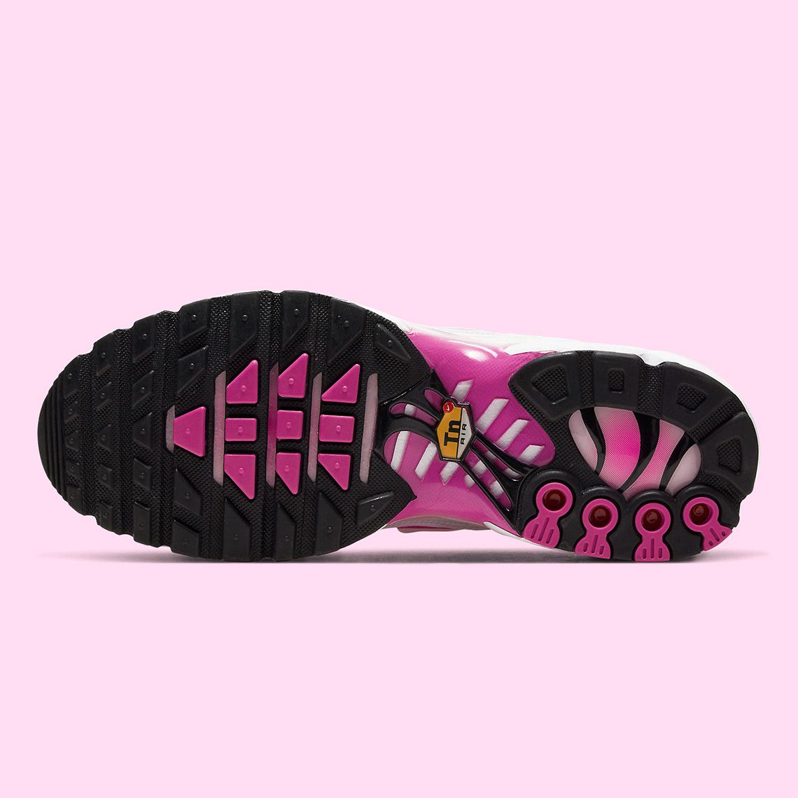 NIKE TN AIR MAX PLUS ROSE BLANC